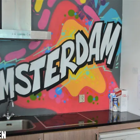 Princess Leidse Square *