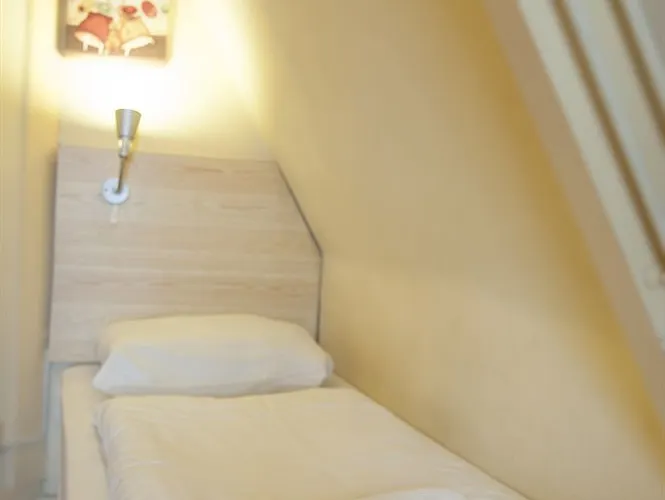 Hostel Princess Leidse Square *