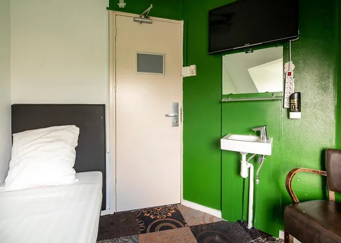 Hostel Princess Leidse Square